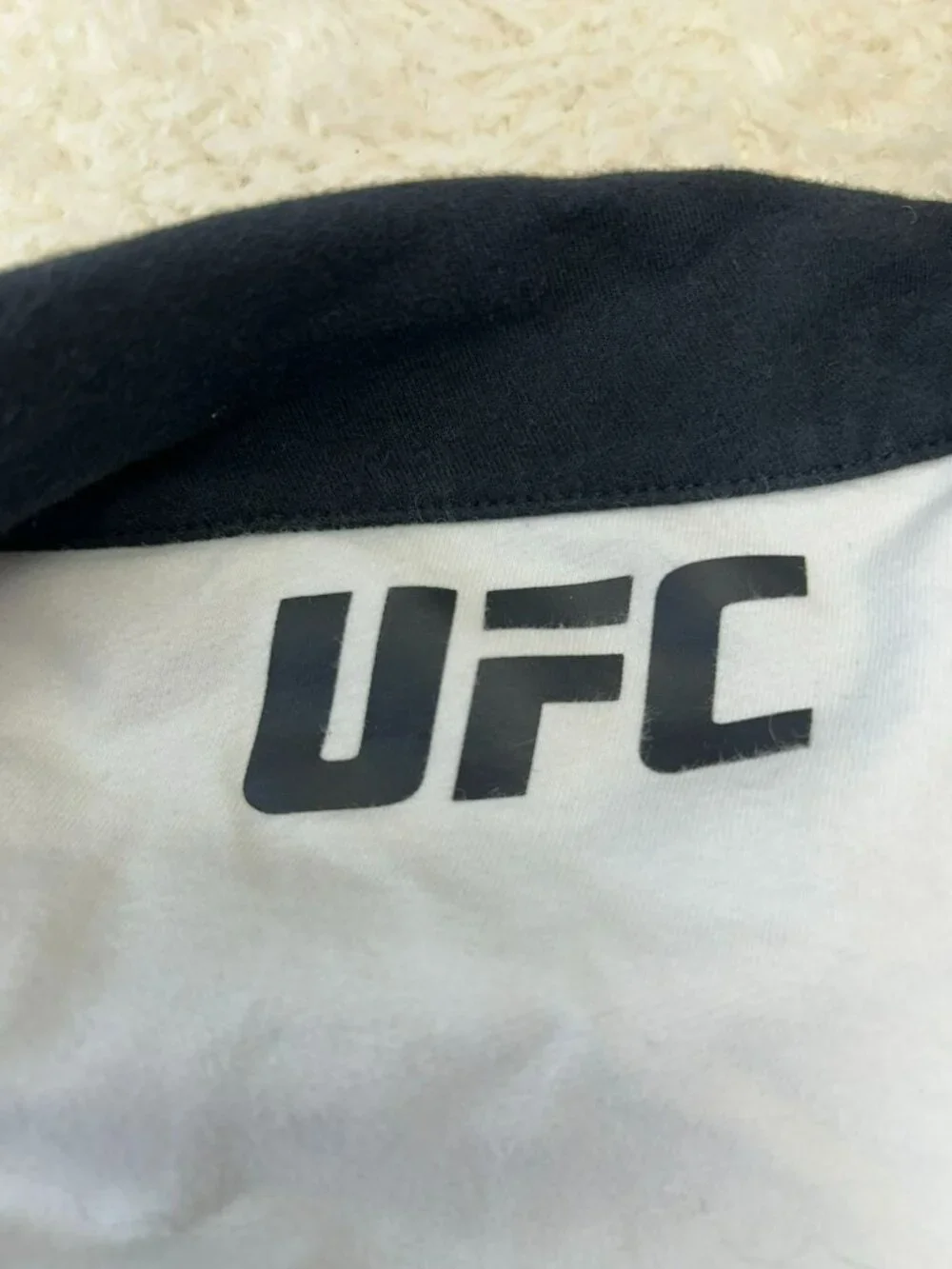 Reebok Mens UFC Full-Zip Hoodie Black & White Size 2XL Cotton Blend Comfortable - Picture 3 of 6